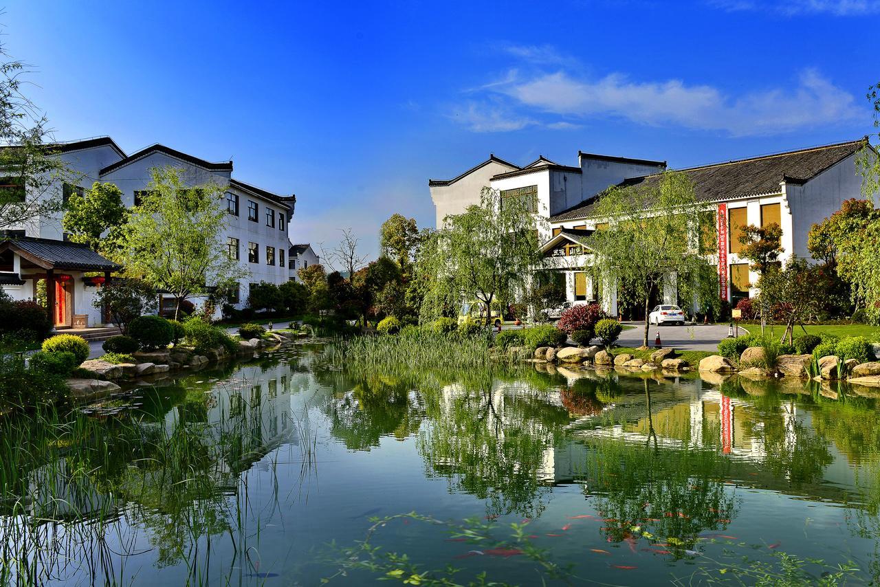 Wu XI Shan Se Hotel Qingyang  Exterior photo